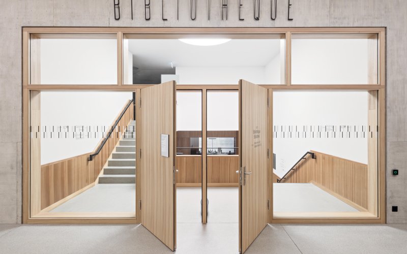 HEF-TS – HEdS Haute Ecole fribourgeoise de travail social et Haute Ecole de santé Fribourg – Bâtiment Mozaïk