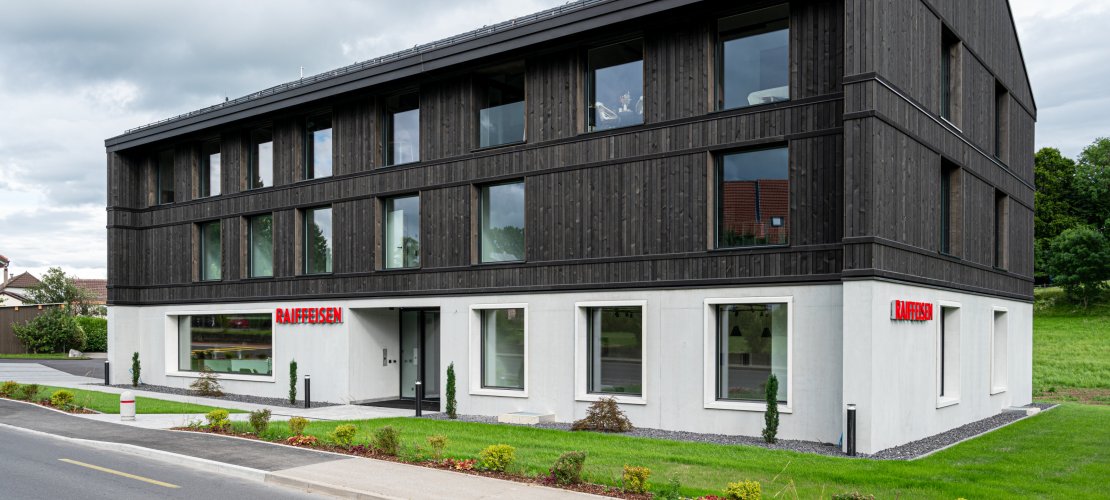B&acirc;timent administratif et commercial